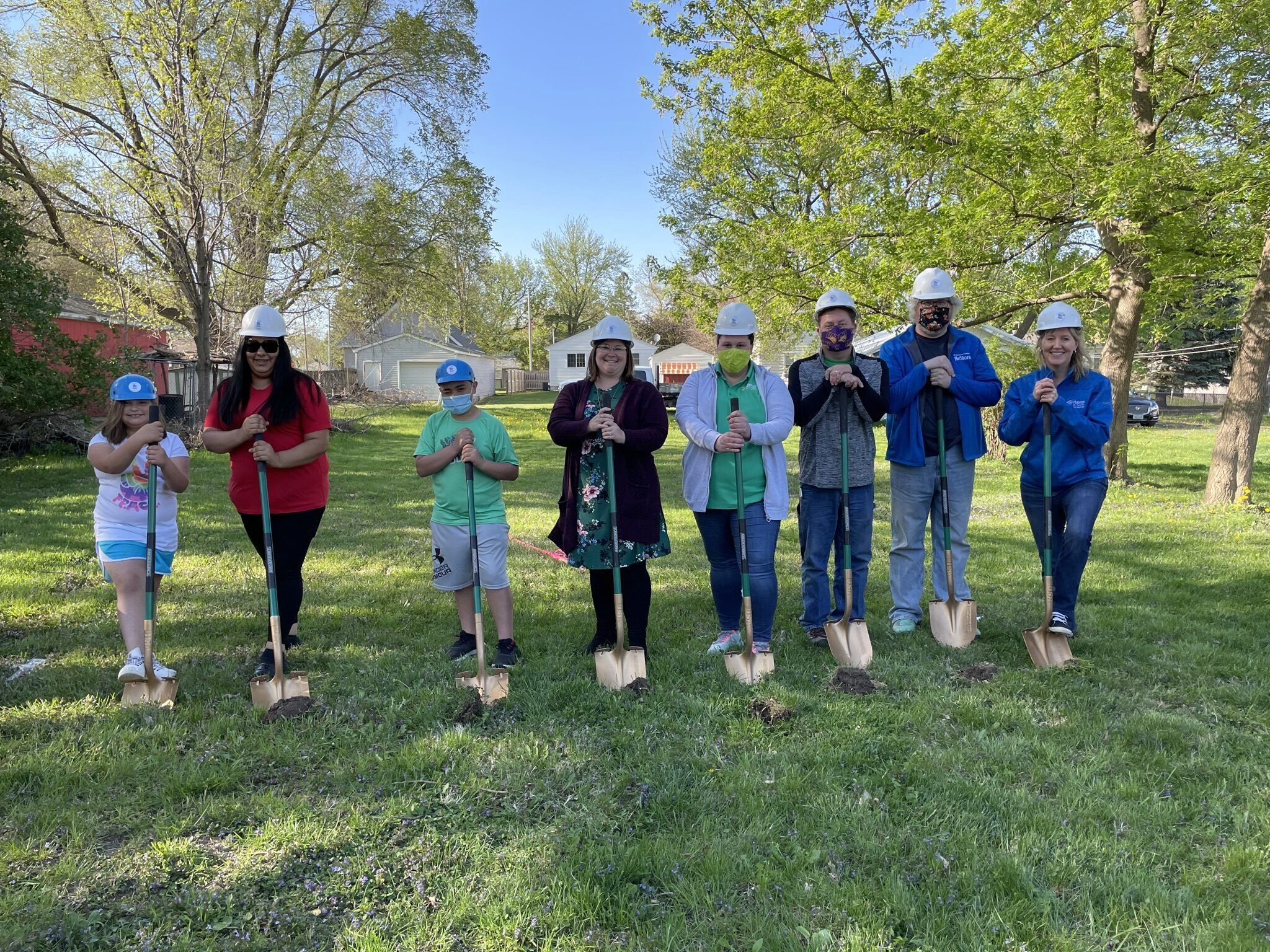 Habitat for Humanity breaks ground on new project in Mason City